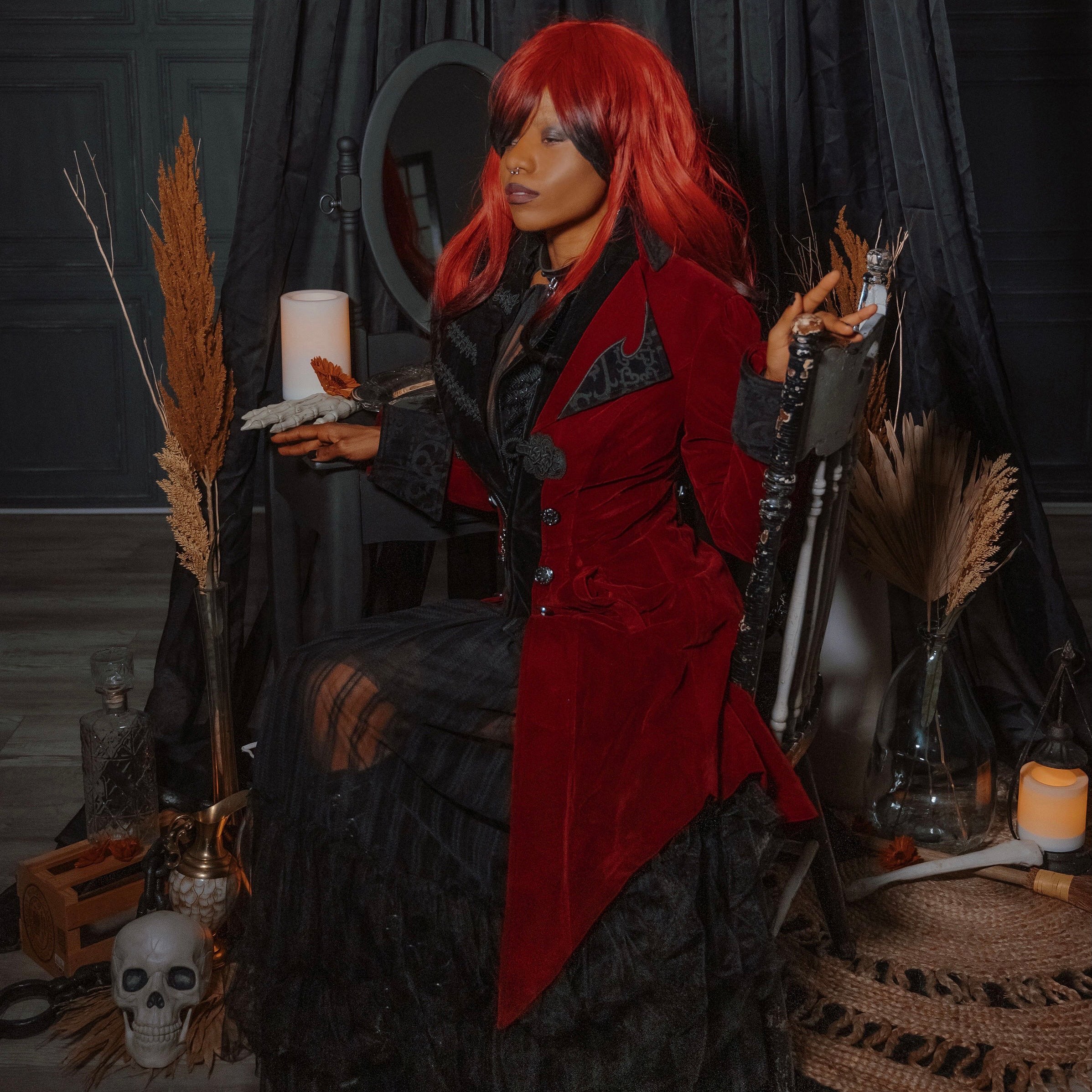 ITSROXYVAIL - GHOULISH BOUDOIR