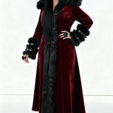 Manteau long 'Demonic Priestess' avec fourrure et capuche