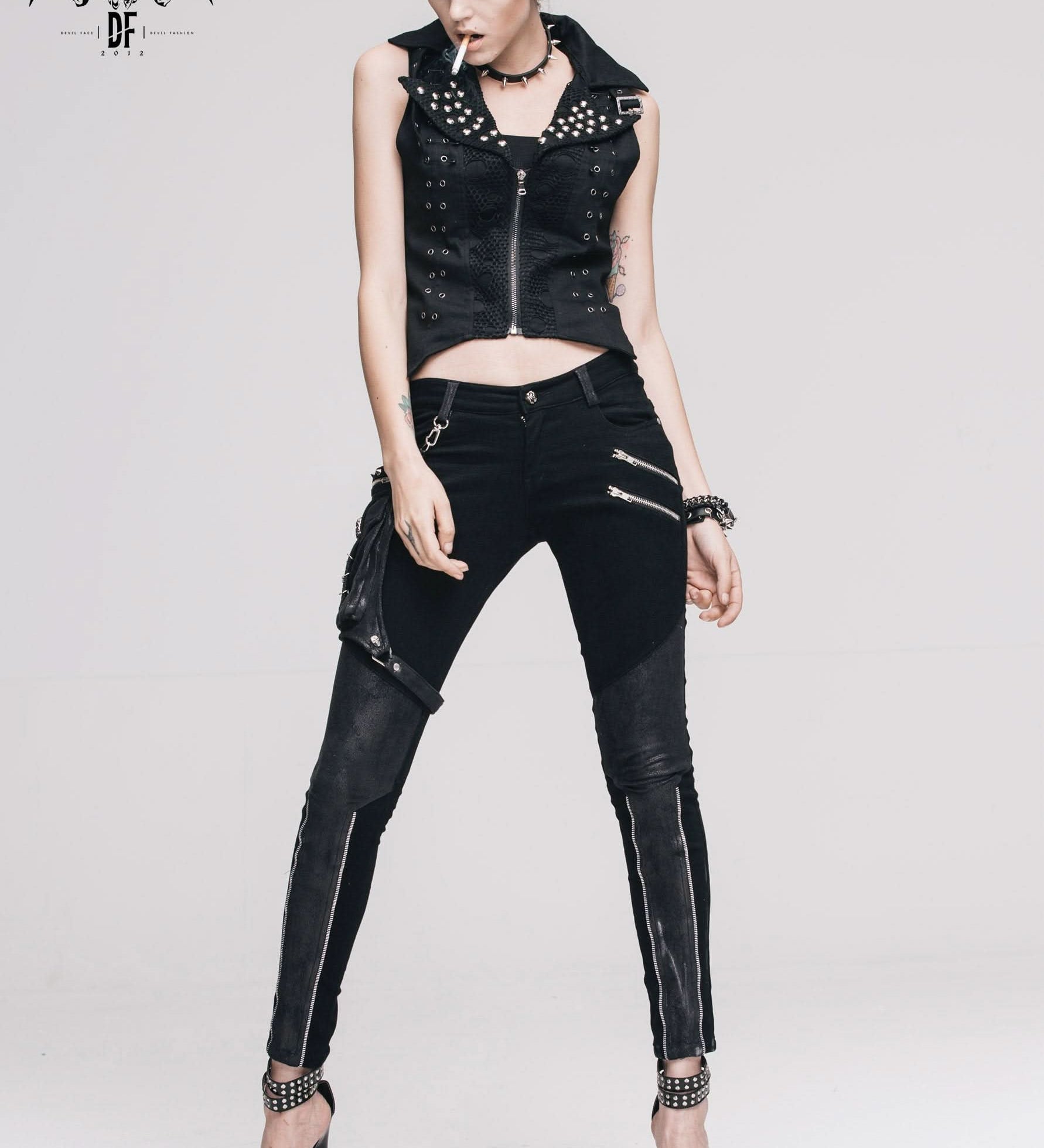 Daily Life Punk Women Black Trousers With Leg Bag 1